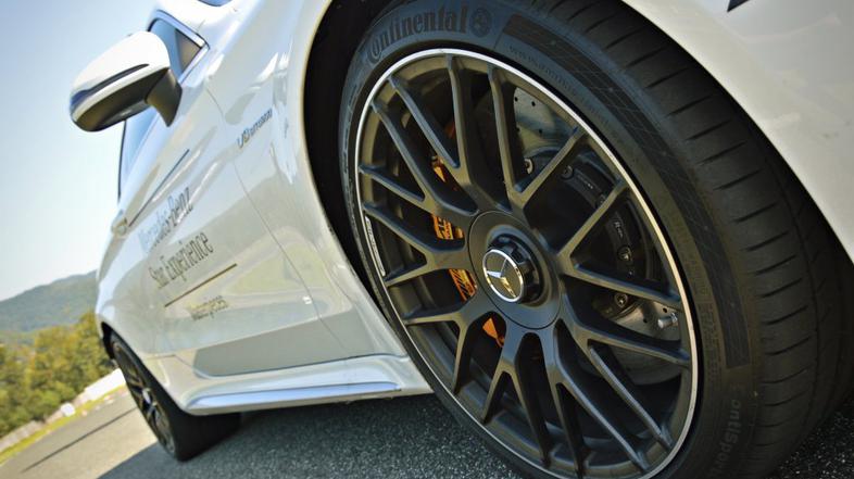 Mercedes-Benz Experience na Vranskem