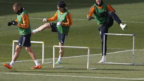 Real Madrid Atletico polfinale pokal ovire ovira skok trening Ronaldo Modrić
