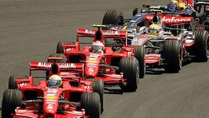 Felipe Massa in Kimi Raikkönen bosta tudi v naslednji sezoni sodelovala pri Ferr