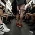 podzemna železnica, metro, New York, hlače, nagci