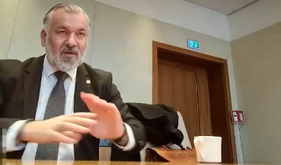 Skrivni posnetki, veliki očitki, policija pa ključnega človeka še ni poklicala