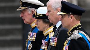 pogreb kraljica Elizabeta II. kralj Karel III. princesa Anne princ Andrew princ Edward