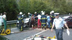 Po nesreči so morali posredovati litijski gasilci, ki so reševali človeka iz ukl