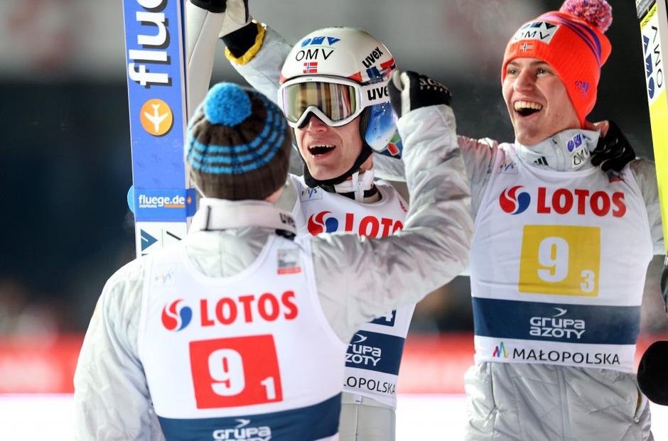 tande fannemel gangnes | Avtor: EPA