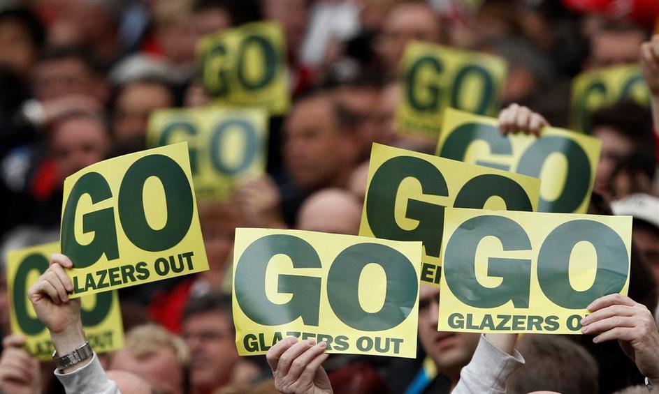 Naj Glazerji zapustijo Manchester United, je jasno sporočilo navijačev. (Foto: R