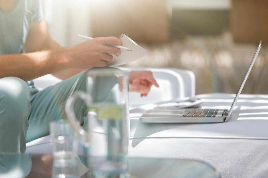 računalnik plačevanje splet | Avtor: Profimedia