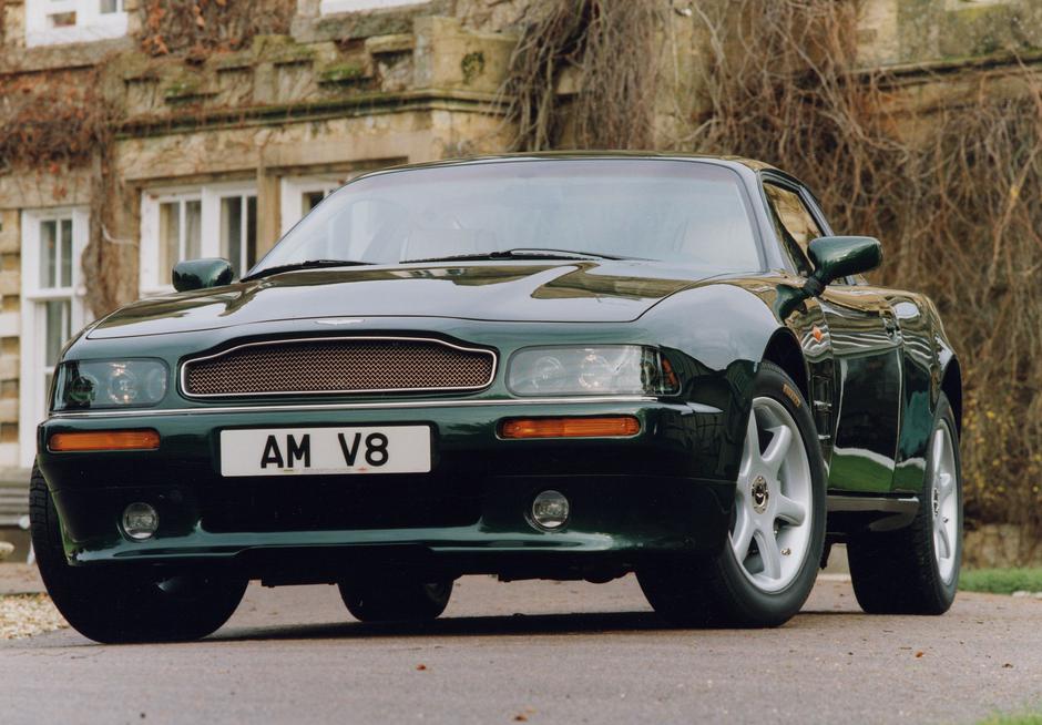 aston martin V8 virage | Avtor: Aston Martin