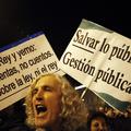 Protestniki v Madridu poleg opozarjanja na politiko, banke in ekonomijo protesti