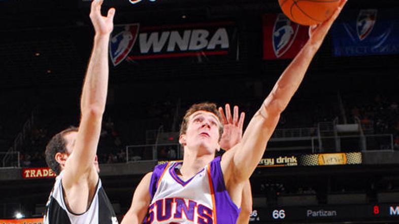 Gorana Dragića muči okužba mezinca na desni nogi. © suns.com