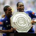 Chealsea je Manchester Unitedu že odščipnil prvo lovoriko.