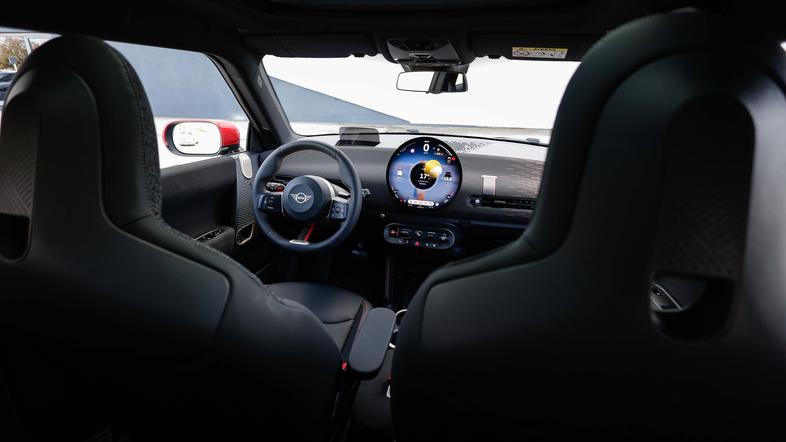 MINI John Cooper Works E