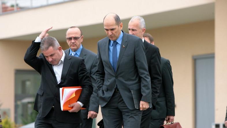 vlada na Ptuju, dan stavke, vizjak, janša