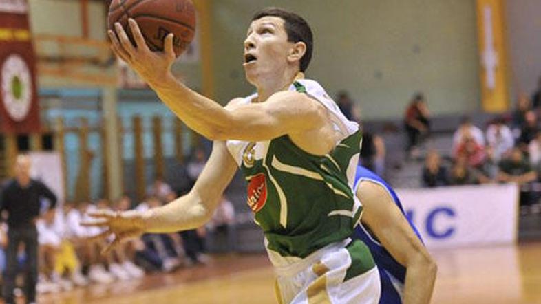 Vlado Ilievski se je uspešno vrnil v Olimpijino moštvo.