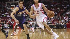 Goran Dragić na tekmi med Phoenixom in Houstonom
