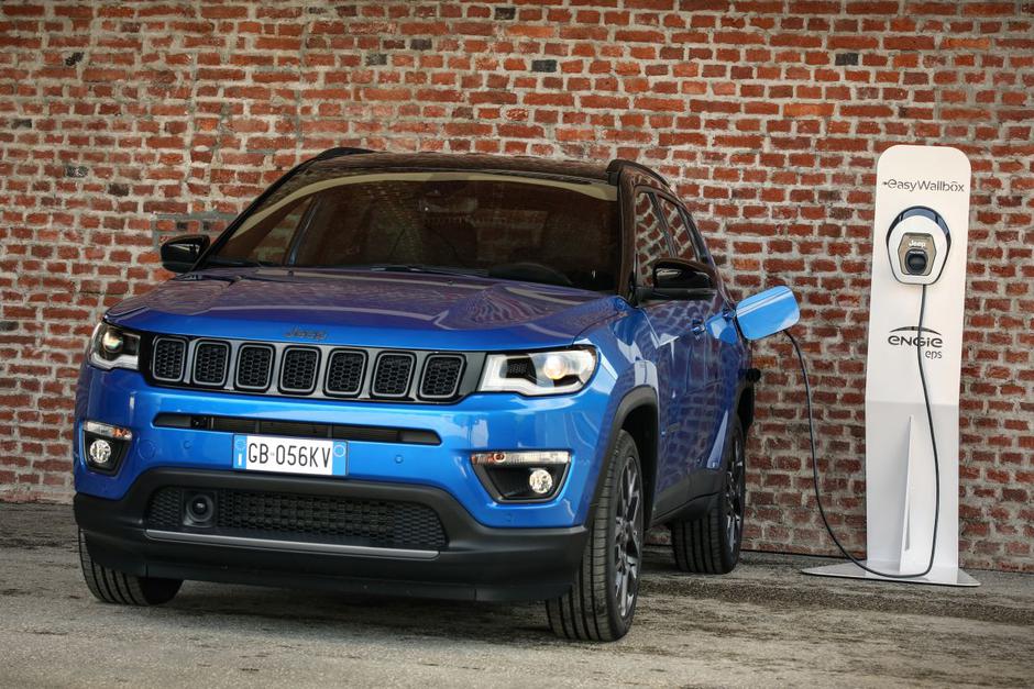 jeep renegade in compass 4xe | Avtor: Jeep