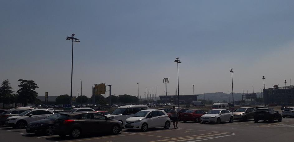 Koper požar na Krasu ozračje