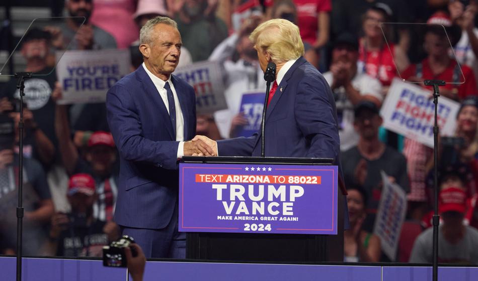 Minister za zdravje ZDA: "Včasih sem snifal kokain s straniščnih školjk"