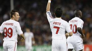 Alexandre Pato je zabil za vodstvo AC Milana proti Barceloni