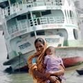 Bangladeš se sicer pogosto srečuje s tovrstnimi nesrečami, za katere je najpogos