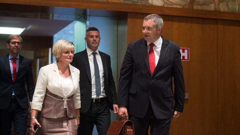 Dejan Židan, Bojana Muršič in Matjaž Nemec na prvi seji 8. Državnega zbora Republike Slovenije