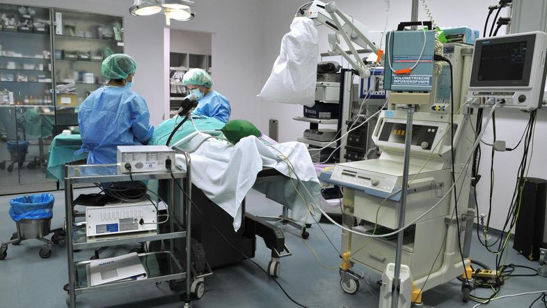 9 medicincev se je prijavilo na razpisane specializacije, kar 144 mest pa je ost