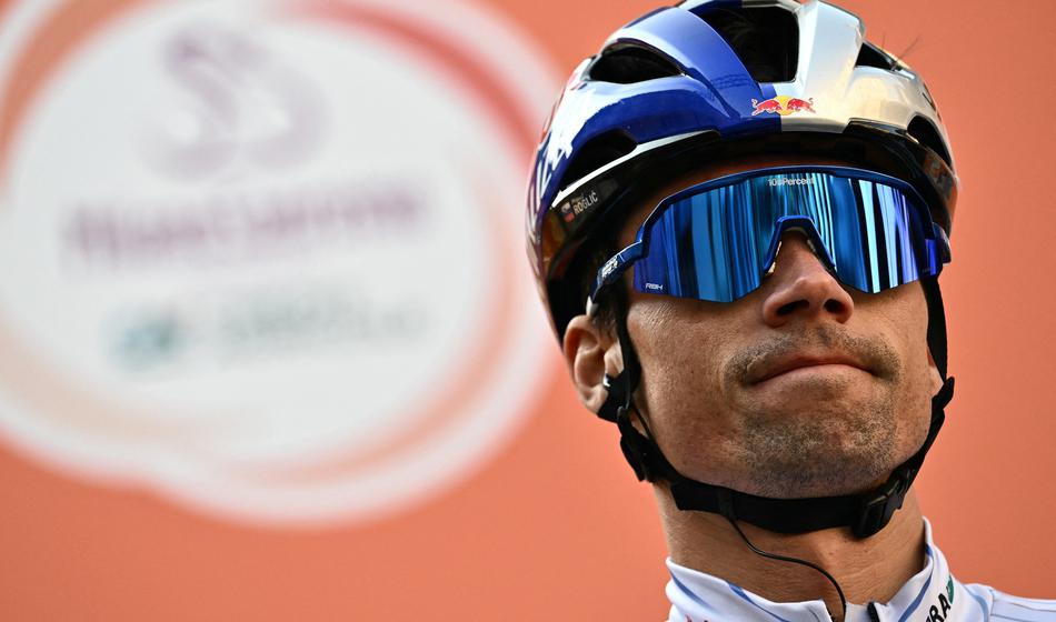 Šok za Rogliča: Ekipa ga je, kot kaže, spet pustila na cedilu