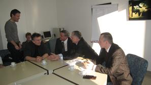 Senat medicinske fakultete rektorju univerze predlaga, da najpozneje v osmih dne