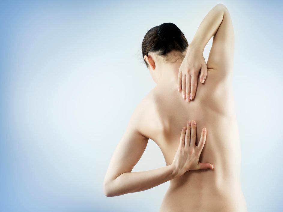 Z redno vadbo bomo okrepili hrbtne mišice in preprečili pojav bolečin. (Foto: Sh