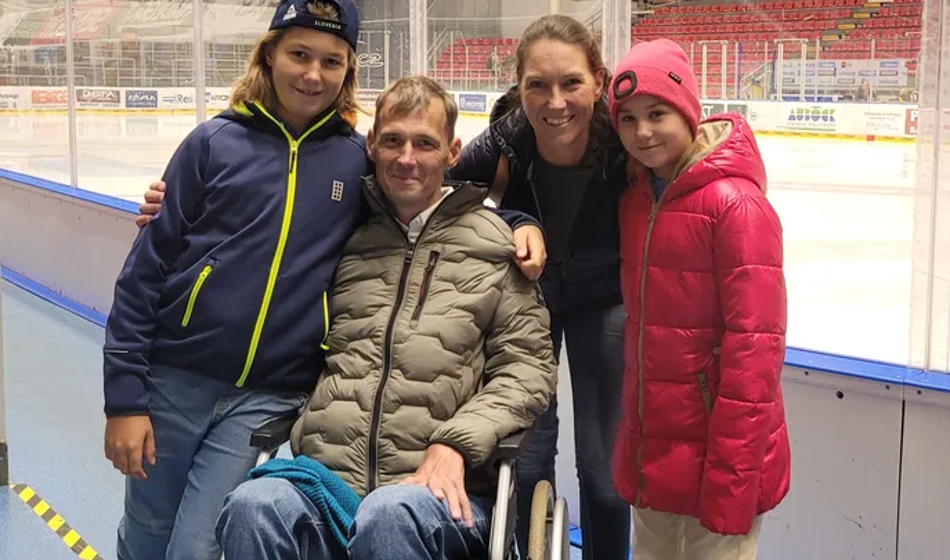 Nekdanji hokejski as Aleš Kranjc se bori s hudo boleznijo, žena objavila ganljiv zapis