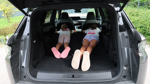 Modularnost sedmih sedežev v peugeotu 5008