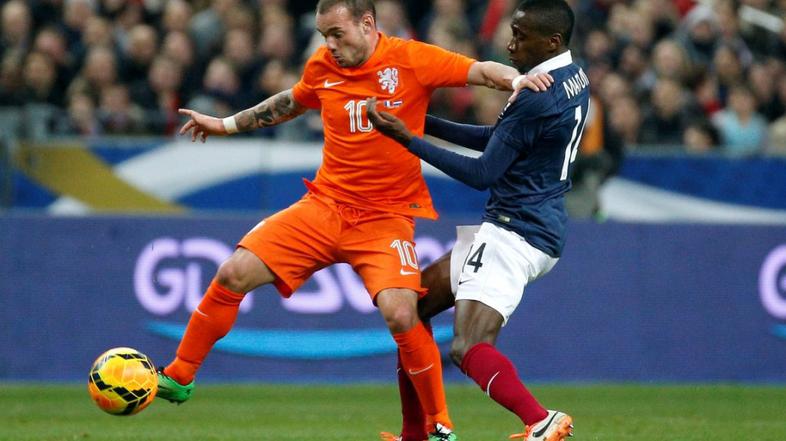 Sneijder Matuidi Francija Nizozemska Pariz prijateljska tekma Saint-Denis