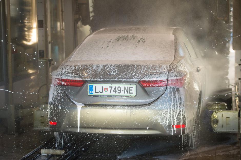 avtopralnica | Avtor: Anže Petkovšek