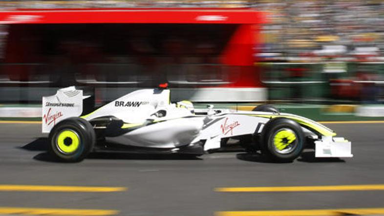 Pred mesecem so trepeti za obstoj, zdaj je Brawn (nekdanja Honda) najboljša. V t