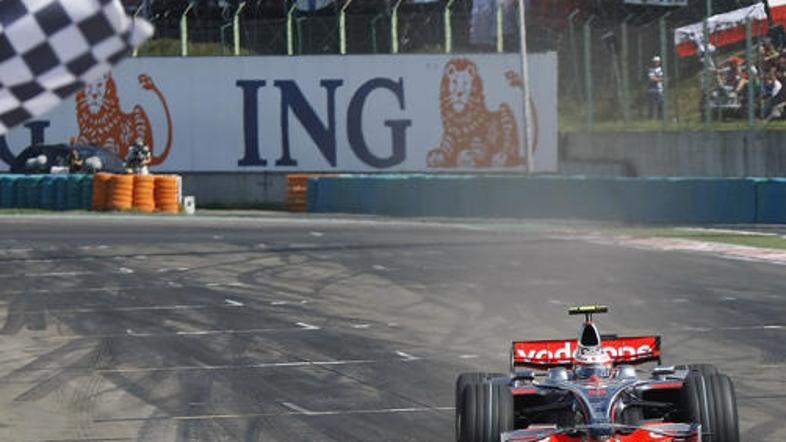 Heikki Kovalainen je v Silverstonu prvič osvojil najboljši startni položaj, na H