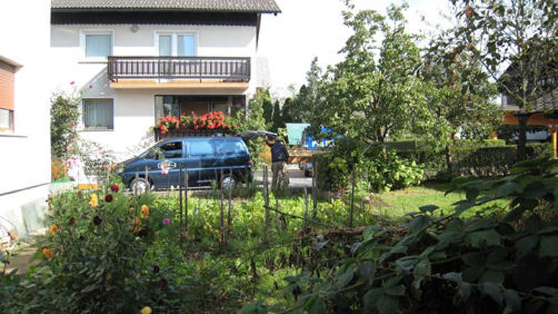 Žurnal24 je kot prvi slovenski časnik objavil fotografije takoj po odkritju umor