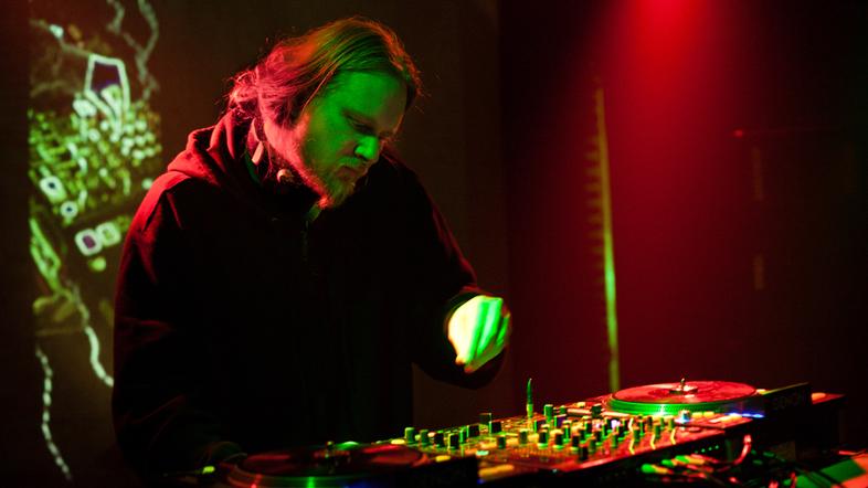 Venetian Snares v CH0