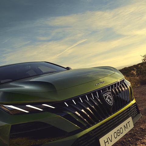 Prenovljeni peugeot 408