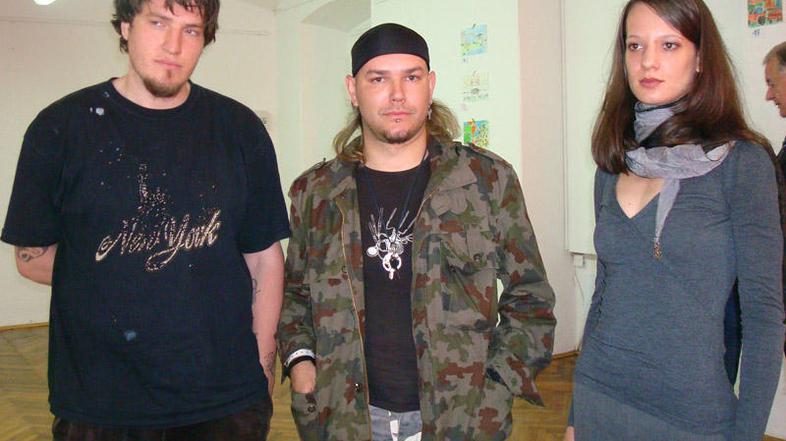 Mladi ustvarjalci skrbijo za oživitev tako imenovanega Sokolskega doma. (Foto: S