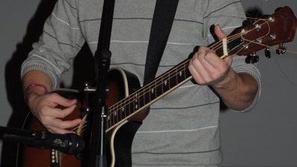 Alex se že veseli nastopa pred polnimi Križankami z Janom Plestenjakom. (Foto: O