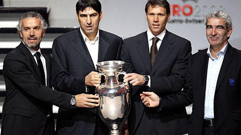 Selektorji skupine smrti: Roberto Donadoni (Italija), Victor Piturca (Romunija),