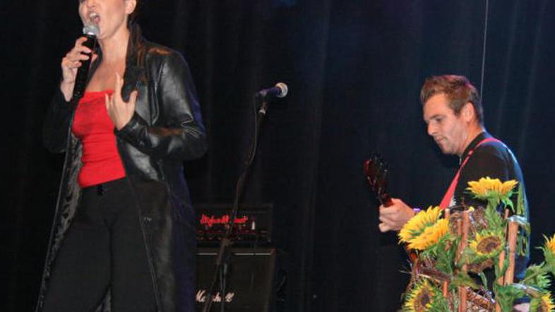 Pevka z rockersko dušo.