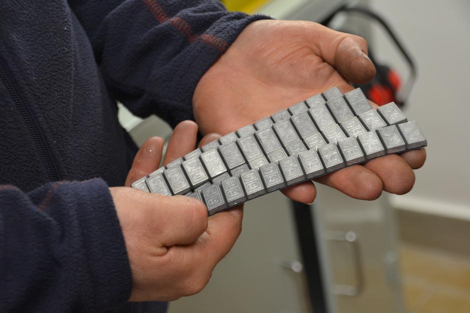 Uteži za platišča | Avtor: Gregor Prebil