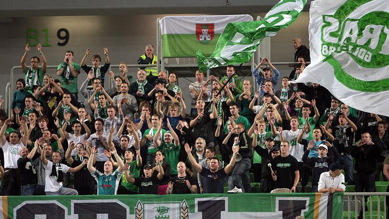 Green Dragons navijači Union Olimpija Galatasaray