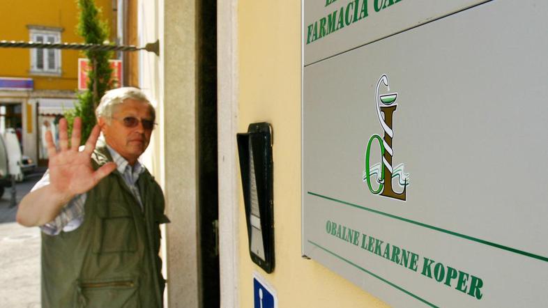 V svojih sedmih poslovalnicah so lani dobili le eno pritožbo stranke. (Foto: Bar