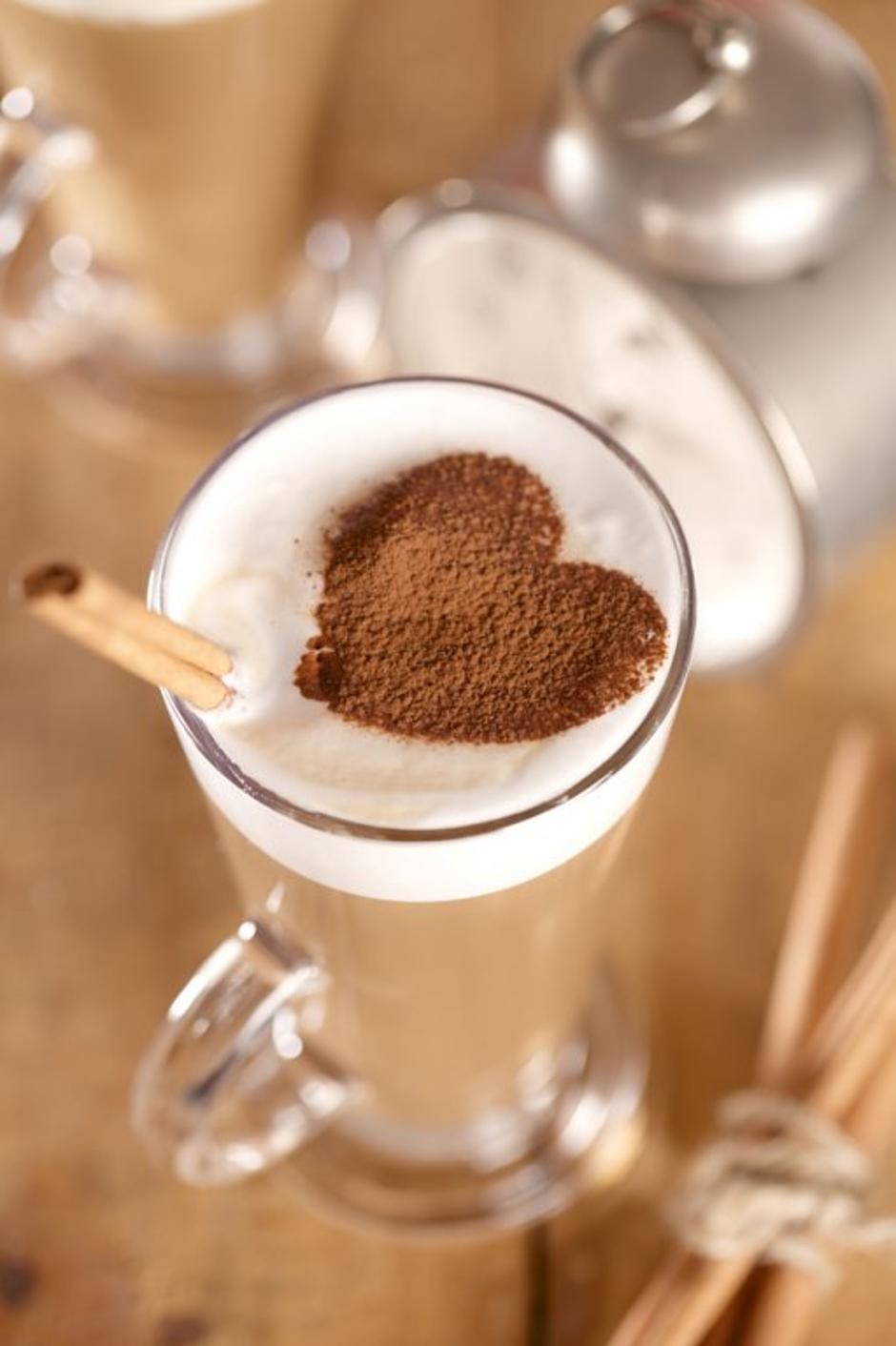 kava napitek bela kava | Avtor: Shutterstock