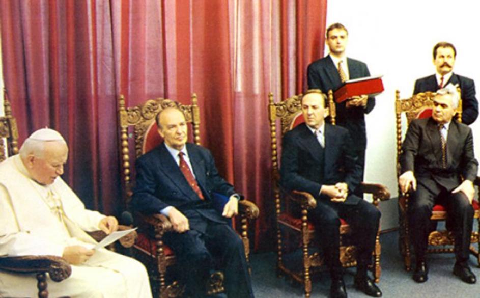 Papež Janez Pavel II v Sarajevu leta 1997