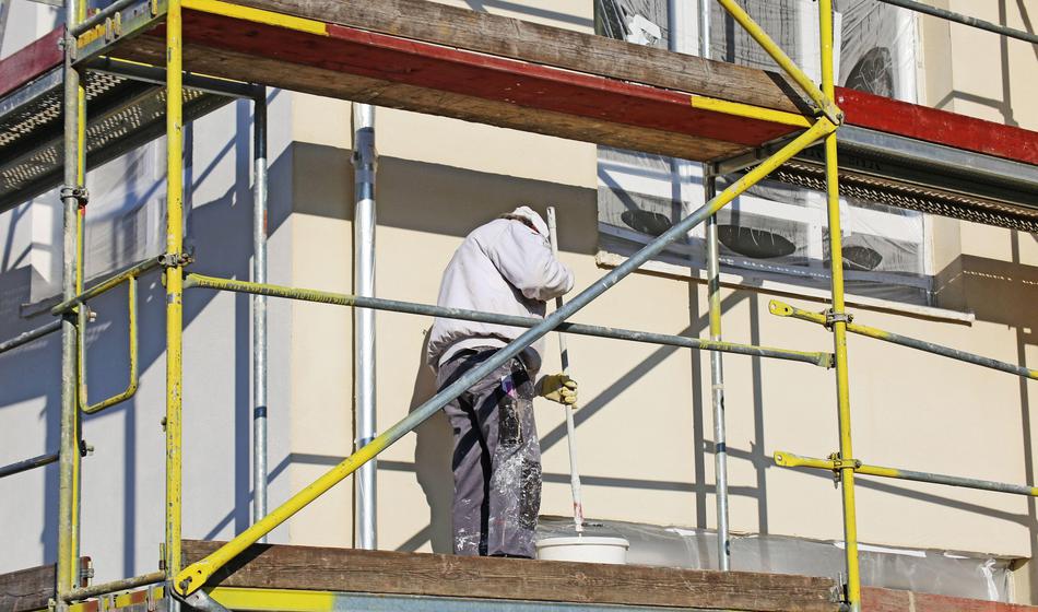 Novo: Za prenovo kredit brez obresti in subvencija do 50 odstotkov