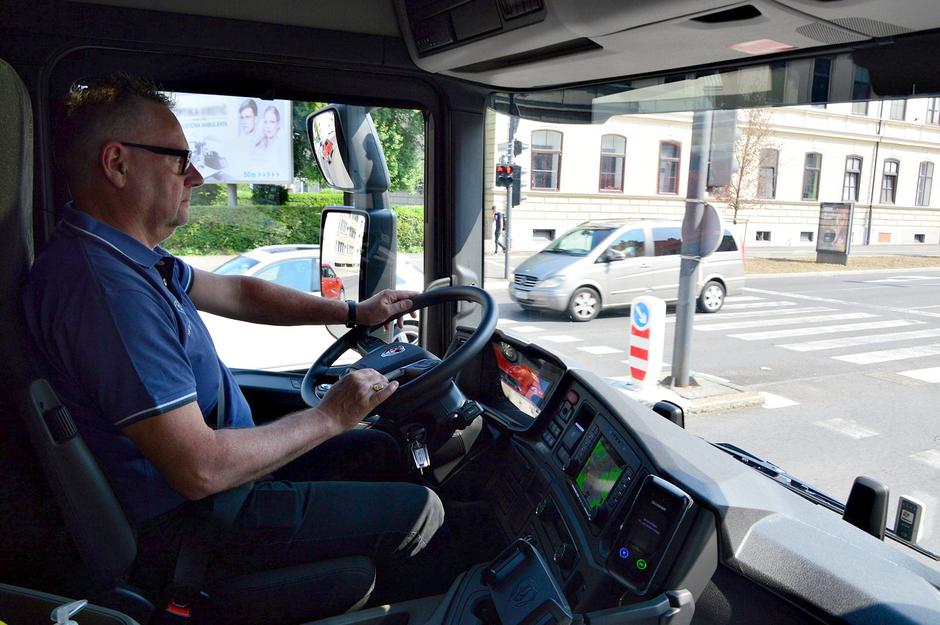 Scania P 320 hybrid | Avtor: Andrej Leban