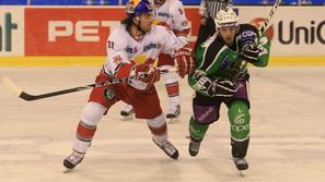 Krvnik Olimpije, Salzburg, se je uvrstil v veliki finale lige Ebel. (Foto: Nik R