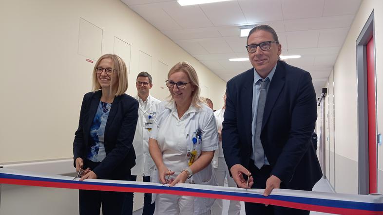 Urgenca UKC Ljubljana - slavnostno odprtje novih prostorov za reanimacijo